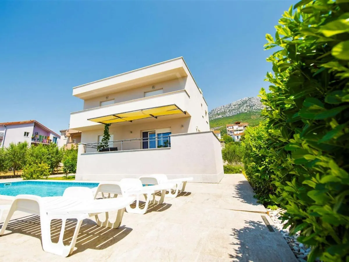 Holiday Home Stella Kastela By Interhome
